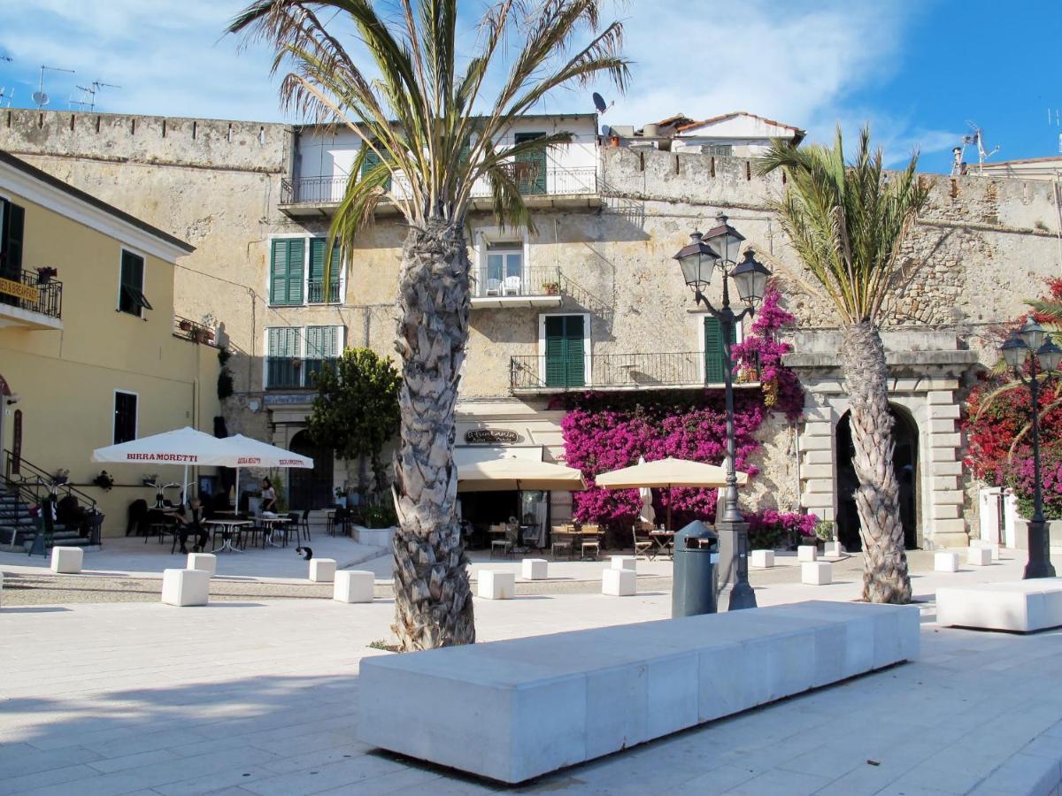 Apartment Calandre Suite By Interhome Ventimiglia Bagian luar foto